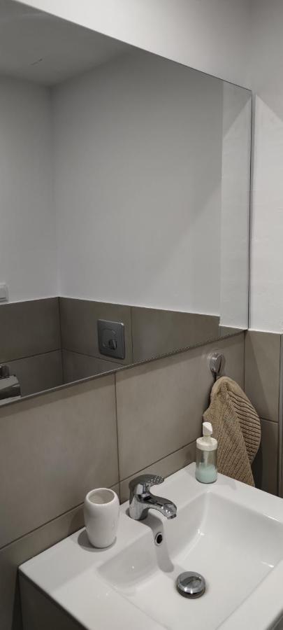 Studio Ena Néi Epivátesz Kültér fotó